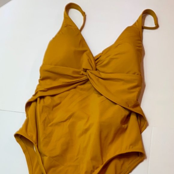 NWT Bleu Rod Beattie Yellow Crossback Halterneck One Piece - Picture 3 of 8